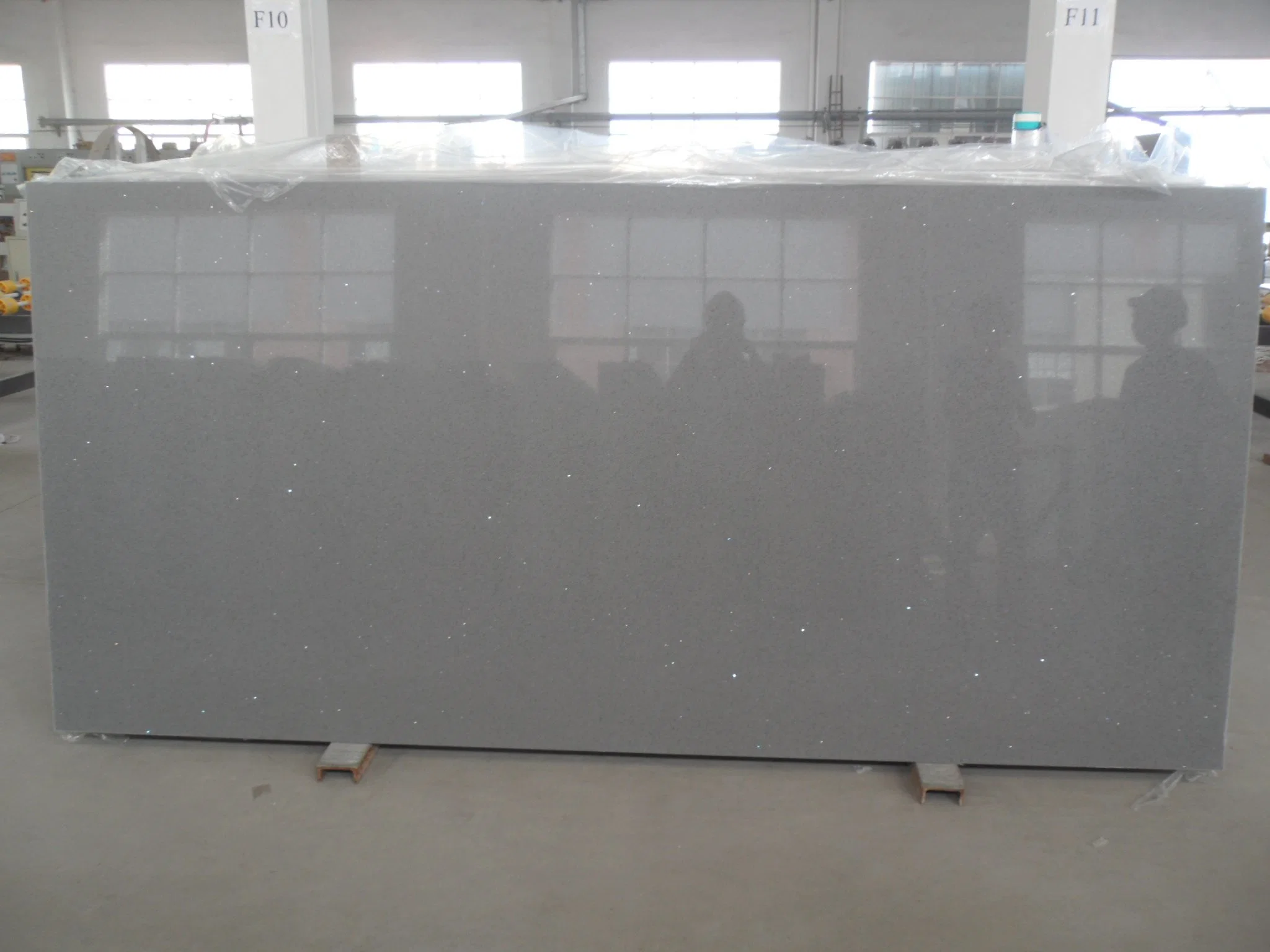 Engineered Quartz Slab Countertop Blue Sparkling/Diamond Quartz Stone for Tiles/Table Top/Worktop