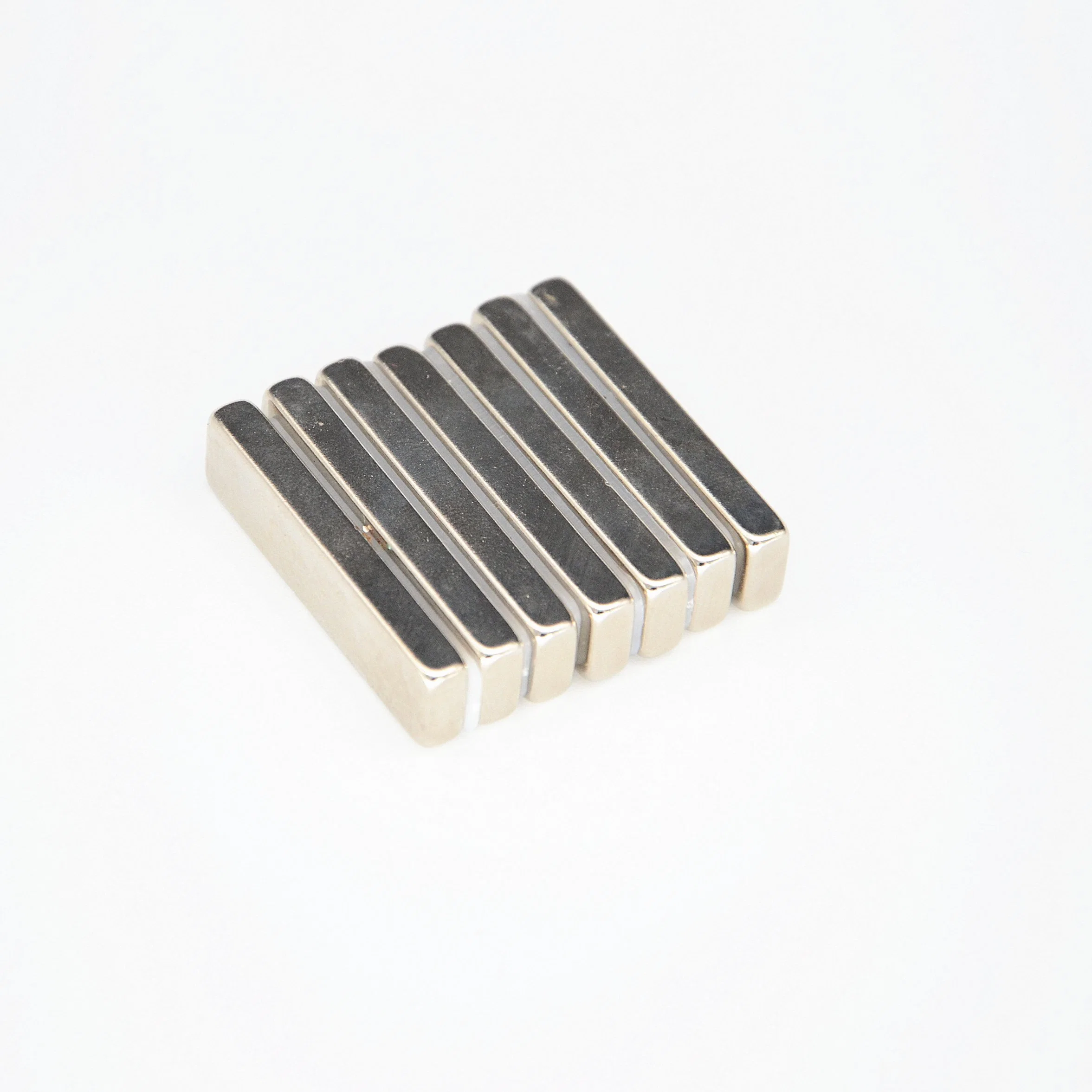 N42 Customized Size Block Rectangle Shape Neodymium Magnet Composite