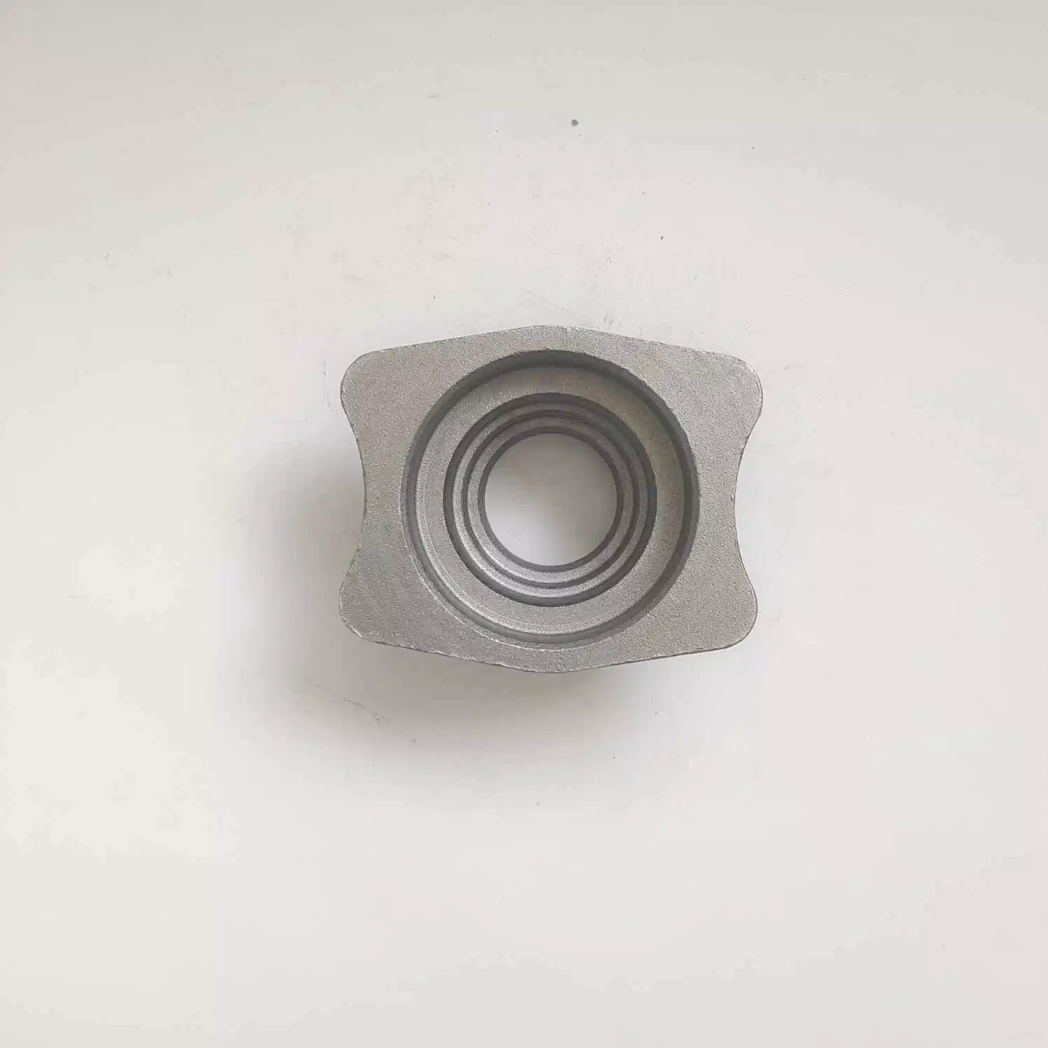 Forged Steel Bearing Seat for Mining Machinery by Closed Die Forging