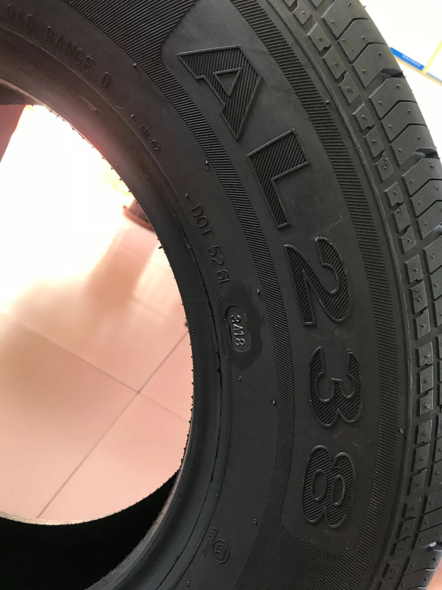 Passenger Car Radial Light Truck Solid Tubeless Promotional Overloading Commercial Bus Tyre Al228