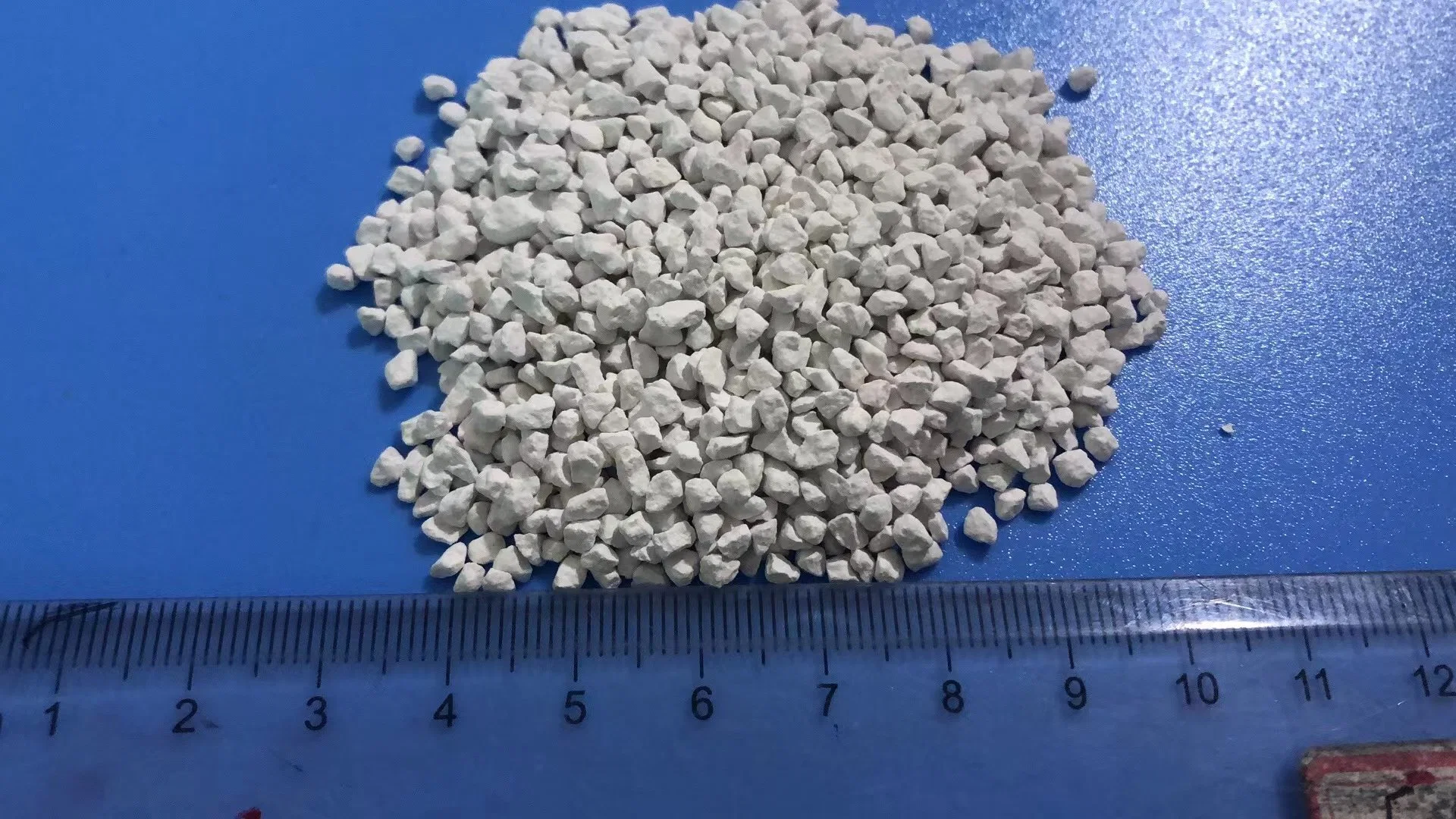 Feed Grade Dicalcium Phosphate Granular/Powder Animal Additive CAS No. 7789-77-7