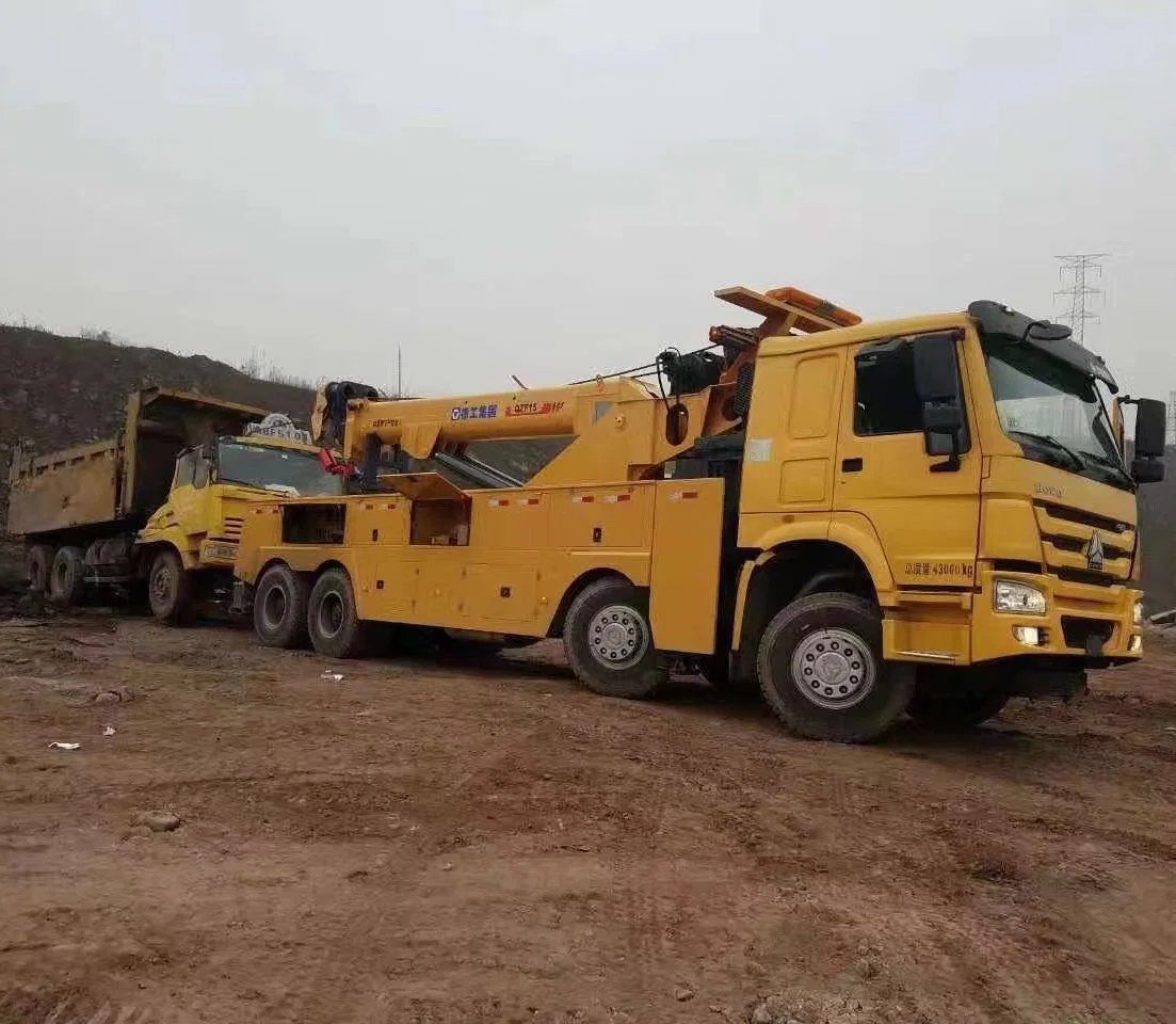 Sinotruk HOWO 6X4/4X2/8X4 Road Rescuer Road Recovery Rotary Towing Truck Wrecker for Sale