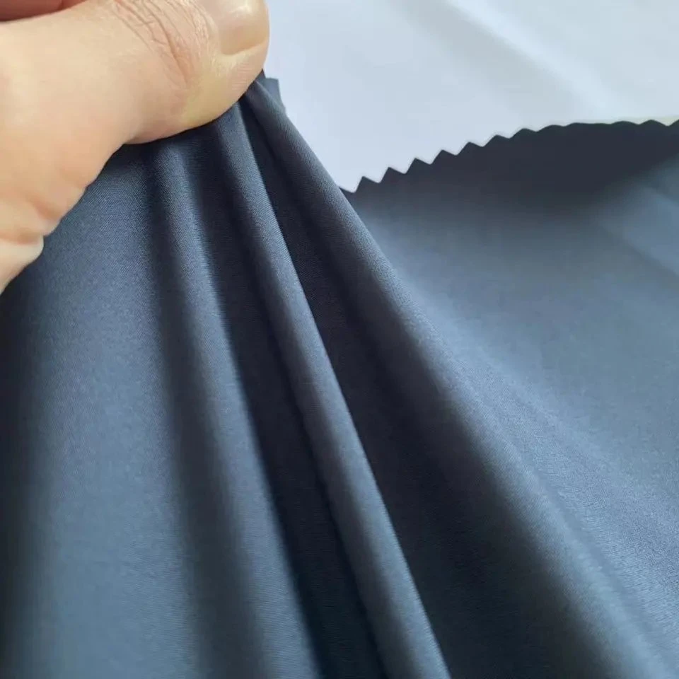 40s 177GSM 100% poliéster Mecânica T400 tecido liso elástico com TPU com revestimento resistente à água para Sportswear Outwear