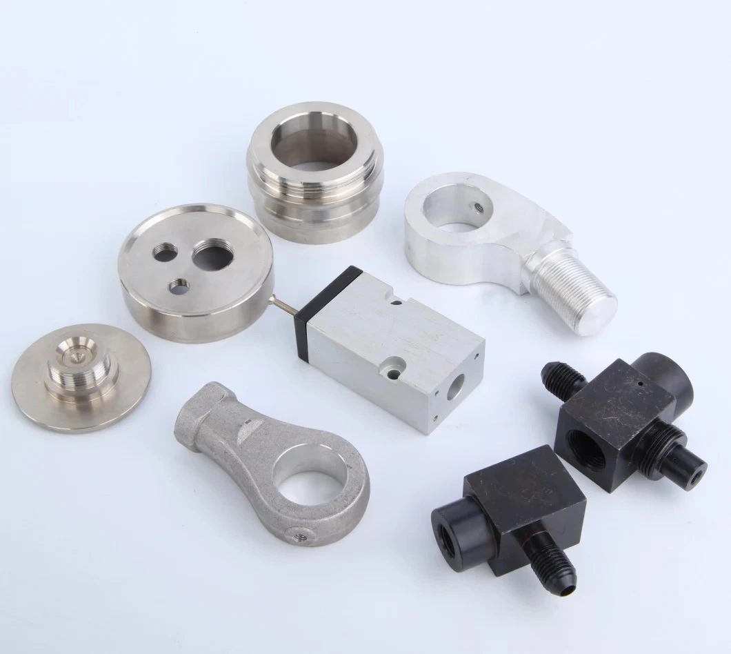 Autoteile Metall Lianhuashan Traktor Universal Joint CNC maschinell bearbeiteten Teil Mit niedrigem Preis