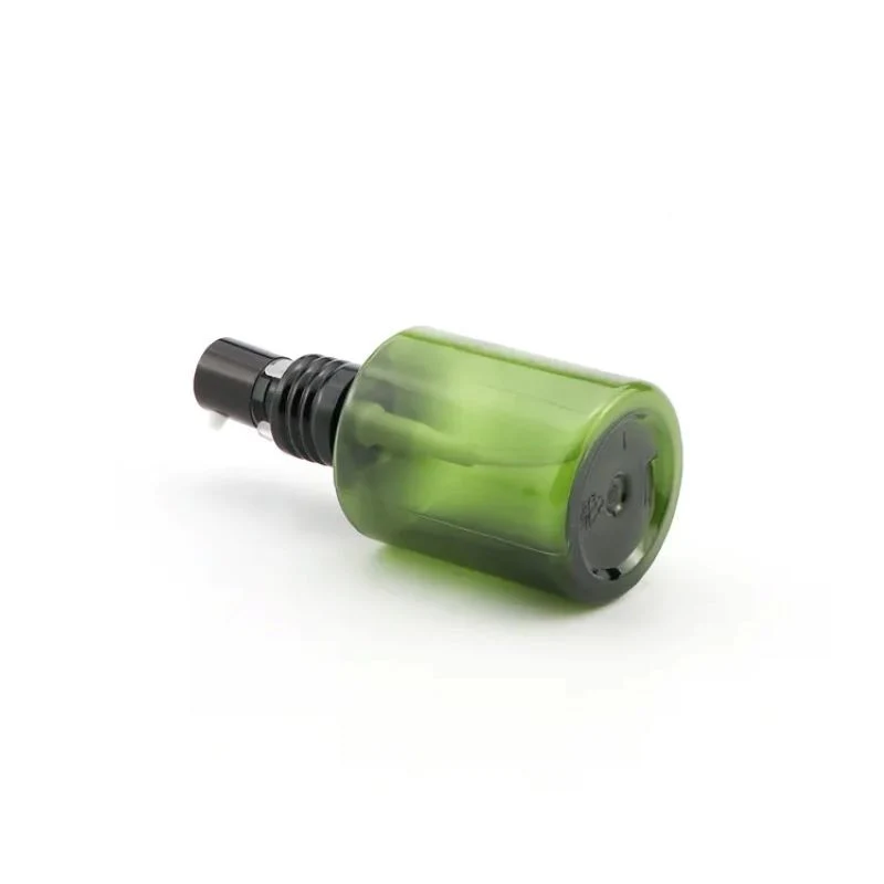 Flacon en plastique PET à épaule oblique vert foncé de 50 ml 100 ml 200 ml Flacon d'emballage d'émulsion de pompe de pulvérisation avec pulvérisateur noir d'aluminium