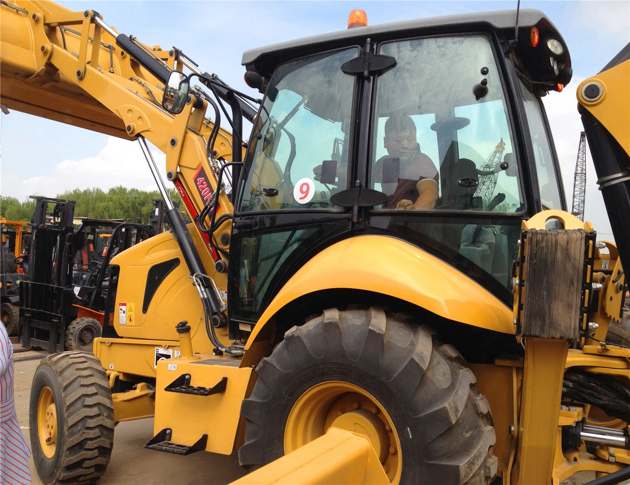 Secondhand New Brand Caterpillar 420f Original Backhoe Loader