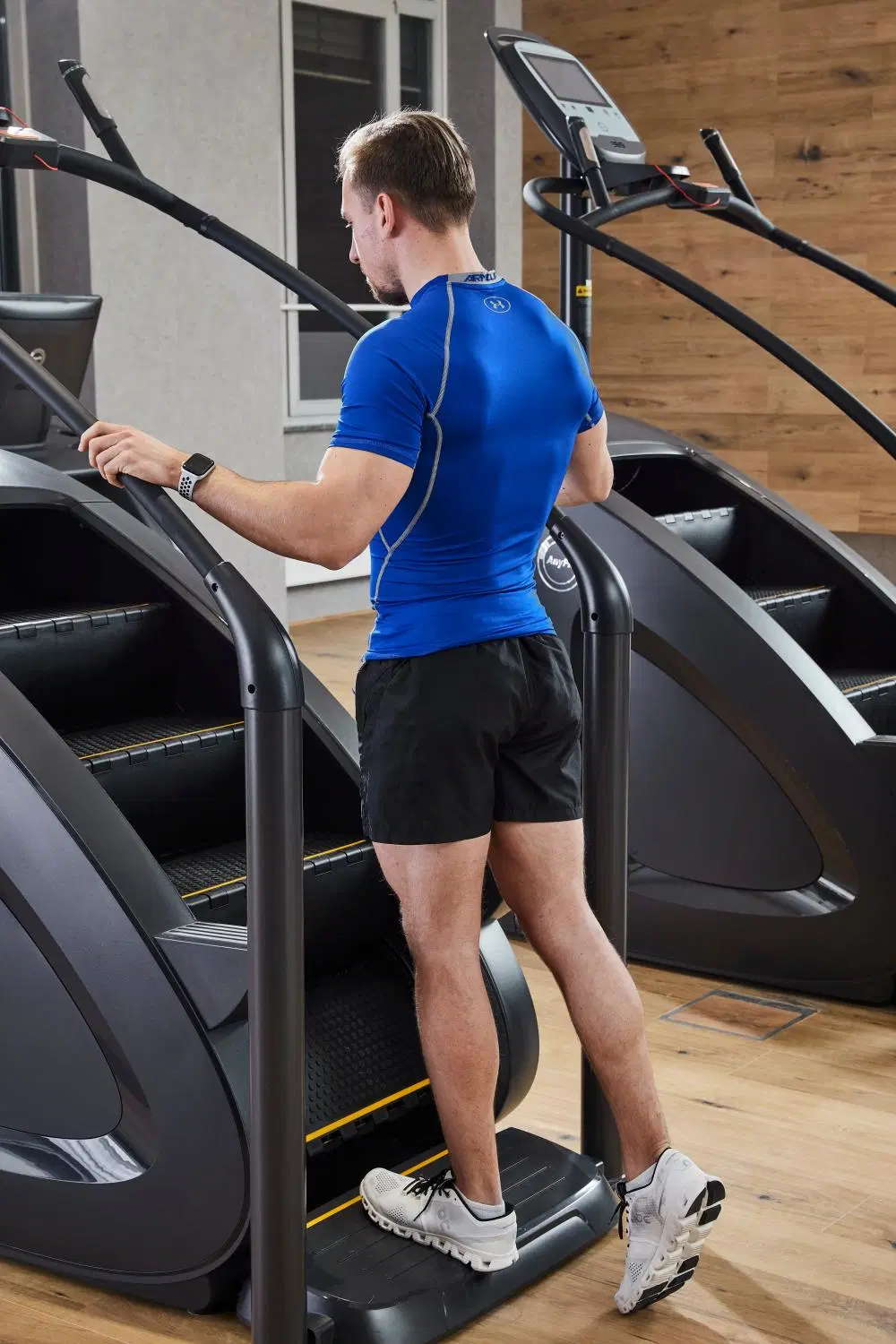 Sunsforce Simulador de Escada Hiit Máquina de Treinamento Fitness Comercial controle magnético Escalador Stairtrainer para exercício de Passo