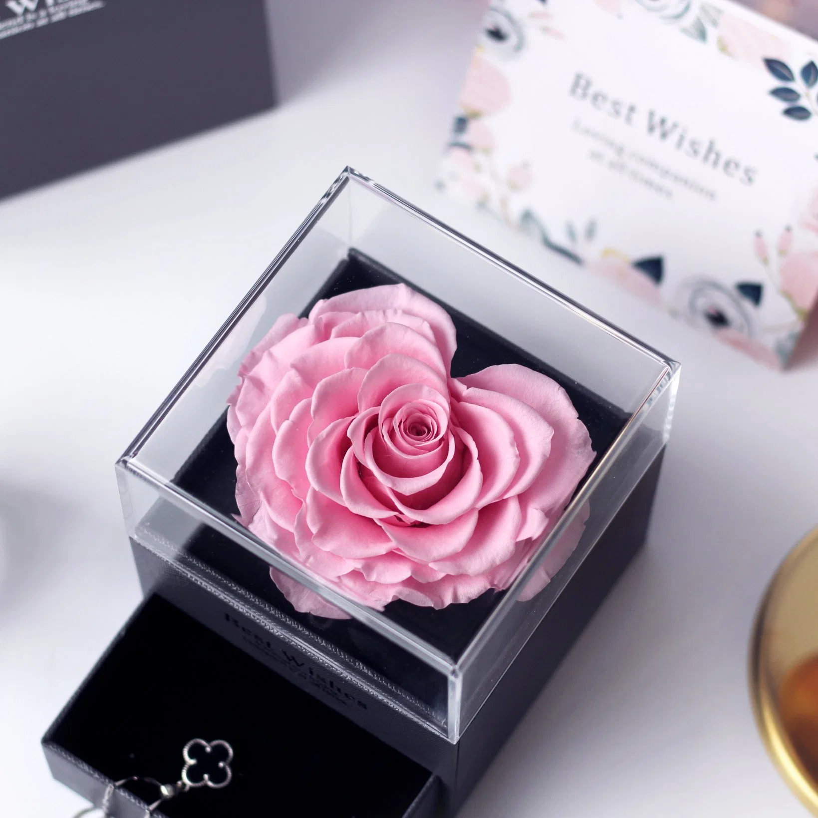 Decoración navideña Rosas preservadas Flores en caja de acrílico Regalos creativos para el Día de San Valentín