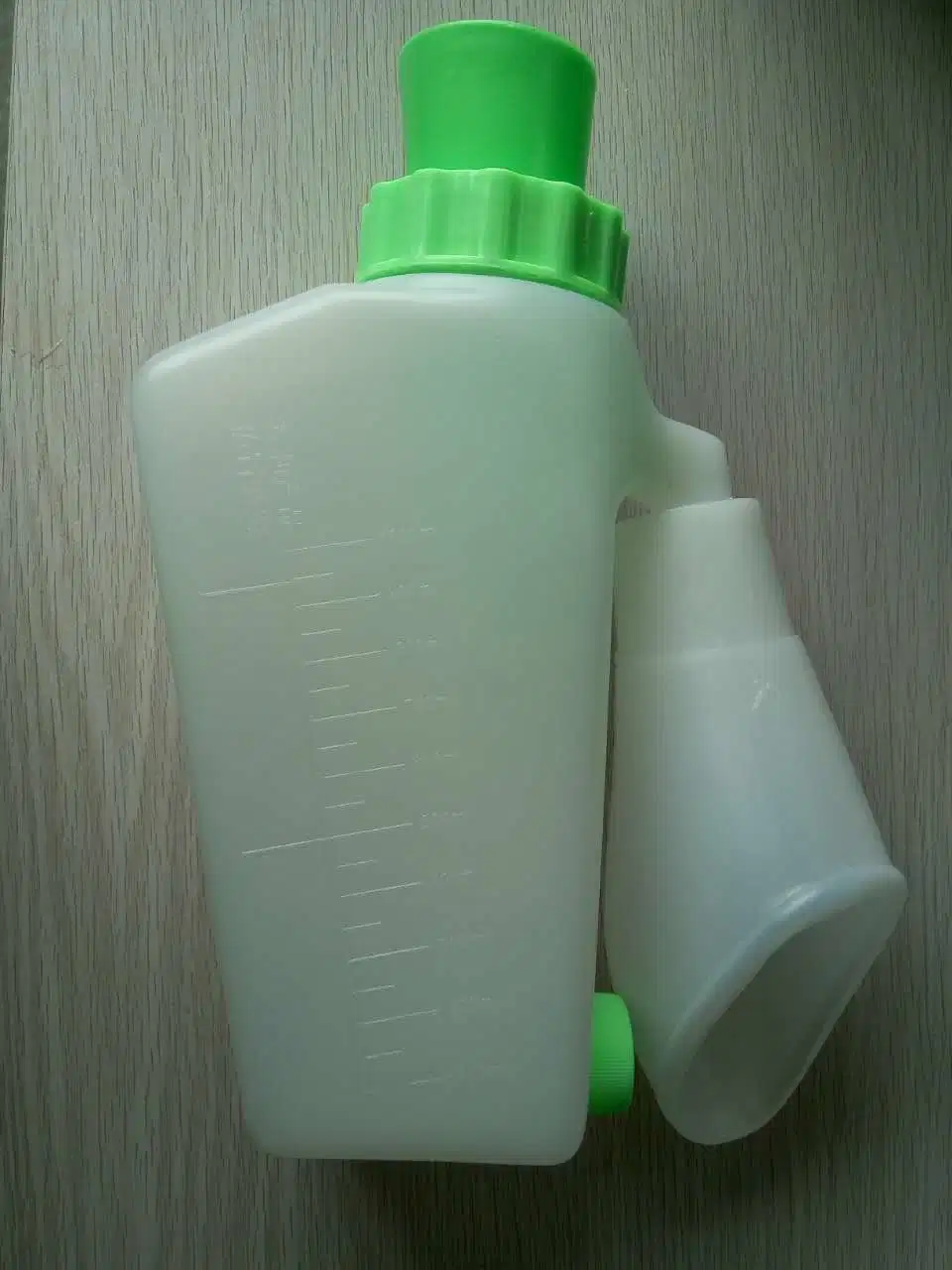 OEM disponible 1000ml Unisex plástico desechable botella de orina a prueba de derrames Urinal