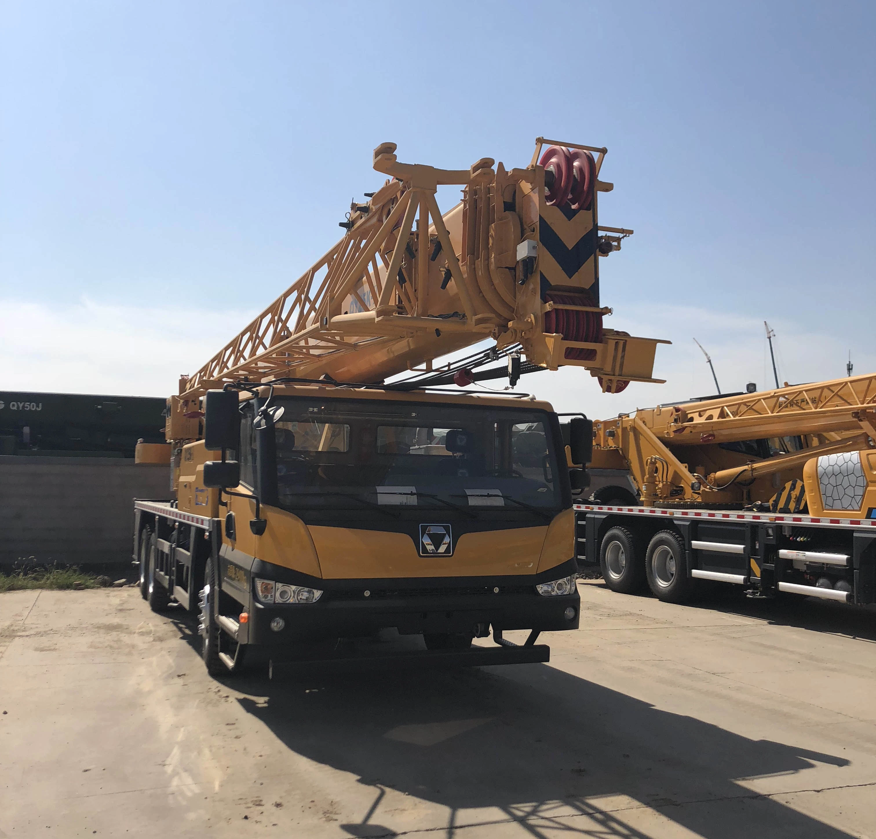 High Operating Efficiency 25ton Telescoping Boom Mobile Crane Qy25K-II