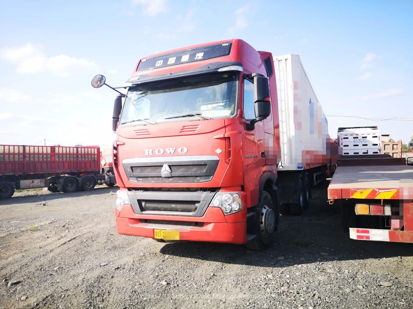 Sinotruk HOWO T7h 440CV Camión de carga 6X4 10 ruedas Tractor usado para la venta de camiones