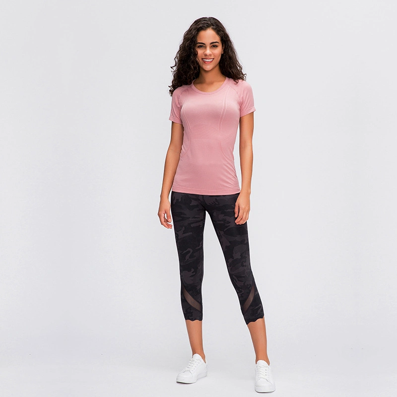 13 Farben Frühling und Sommer Neu Women′ S Quick Dry Kurzarm-Sport-T-Shirt Mädchen Sportbekleidung mit Rundhalsausschnitt