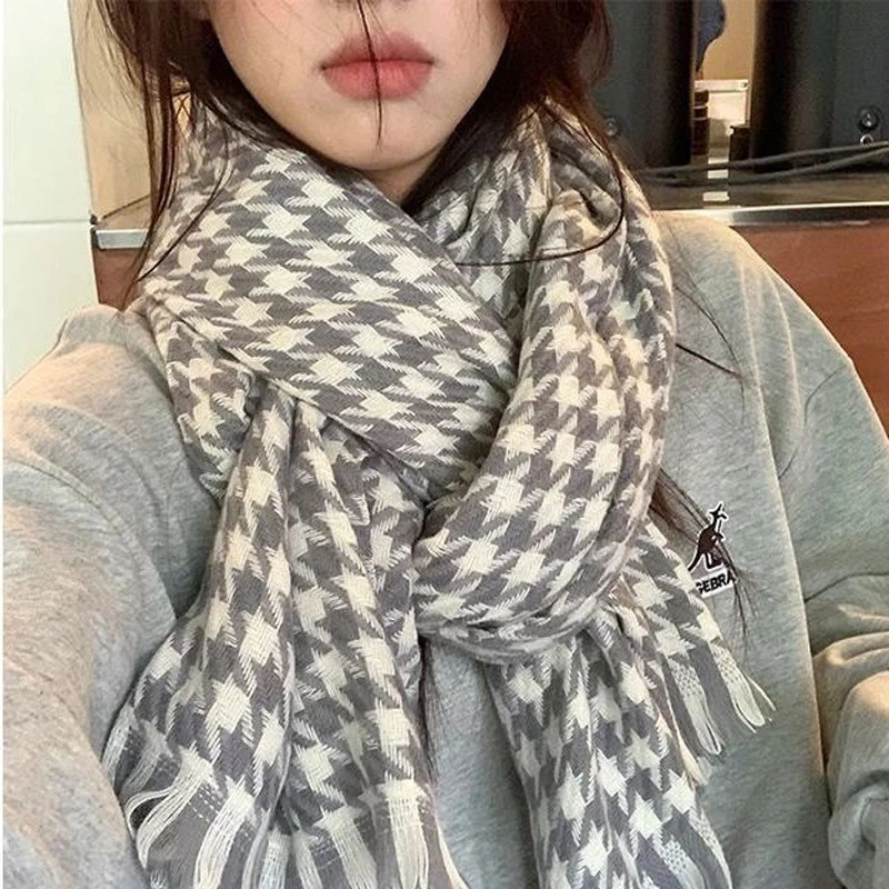 Thick Winter Warm Lady Men estilo grelha Atacado personalizado Mulher tecida e comprida acrílica Tassel Scarf