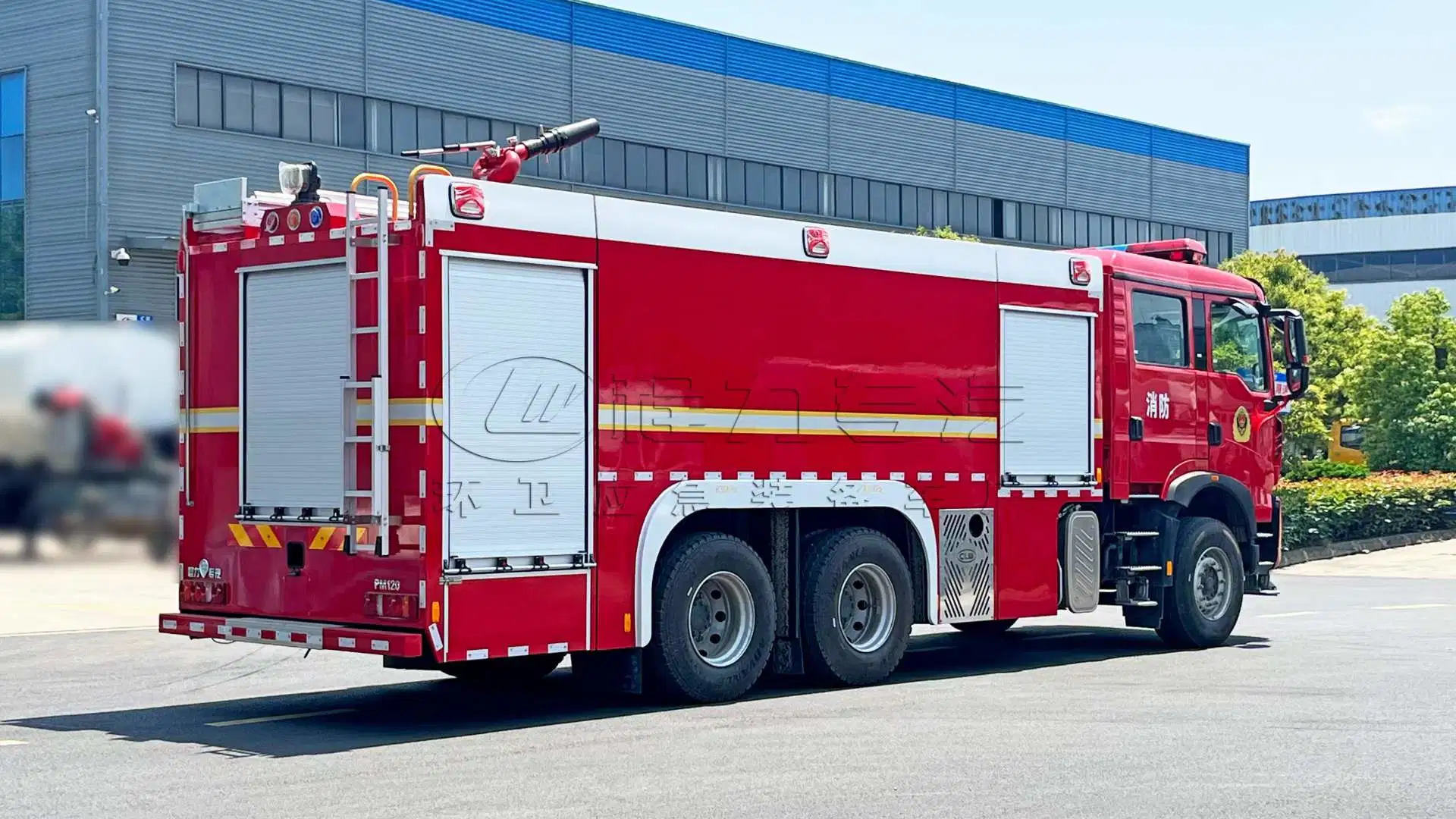 Camião de combate a incêndios para camiões de combate a incêndios 6X4, fabricante chinês Camião de combate a incêndios com tanque de água do camião de combate a incêndios de 12000L