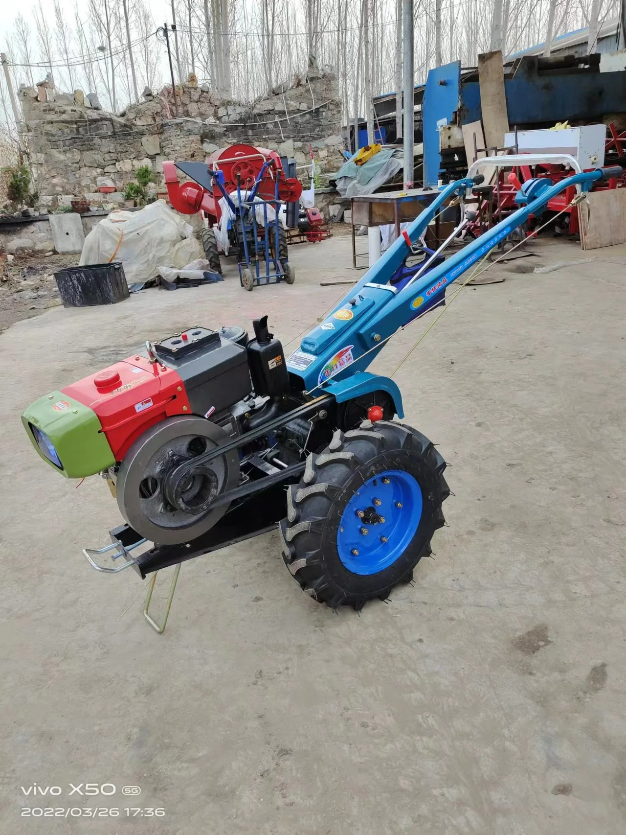 Diesel Mini Farming Agricultural Multi Functional Power Tiller15-32 HP Two Wheel Walking Tractors