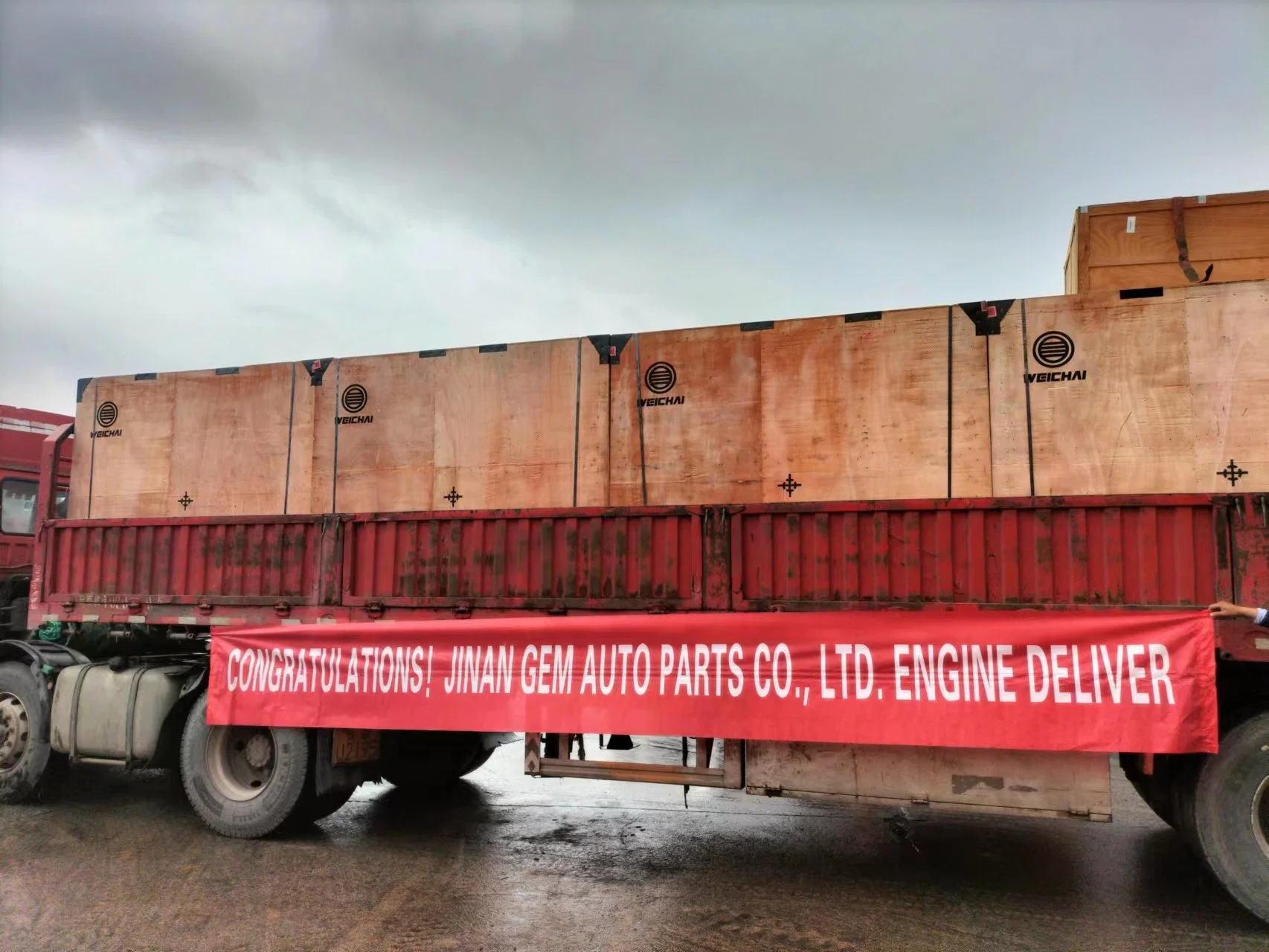 Mira aquí ir de compras centralizado de todas las series de piezas de repuesto de camiones pesados HOWO Sinotruck Sdlg Mt86 FAW Shacman Pengxiang Weichai Dongfeng Benz Filtro de aceite de piezas de camión Volvo