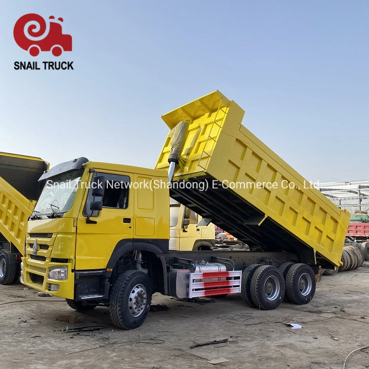 Accident de véhicule d'occasion Cnhtc libre Stocks Sinotruk Dump utilisé chariot