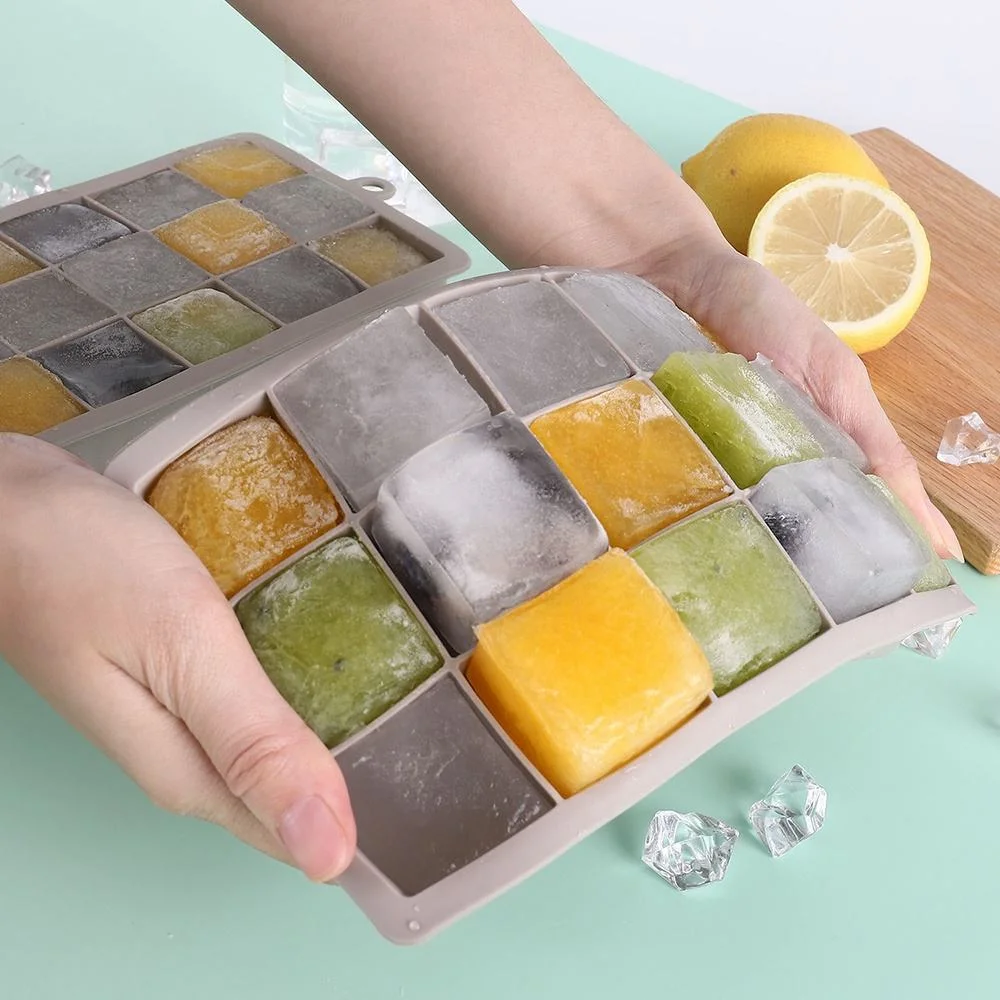 Wholesale/Supplier DIY Handmade Kitchen Reusable 15 PCS Square Silicone Ice Cube Tray Mold