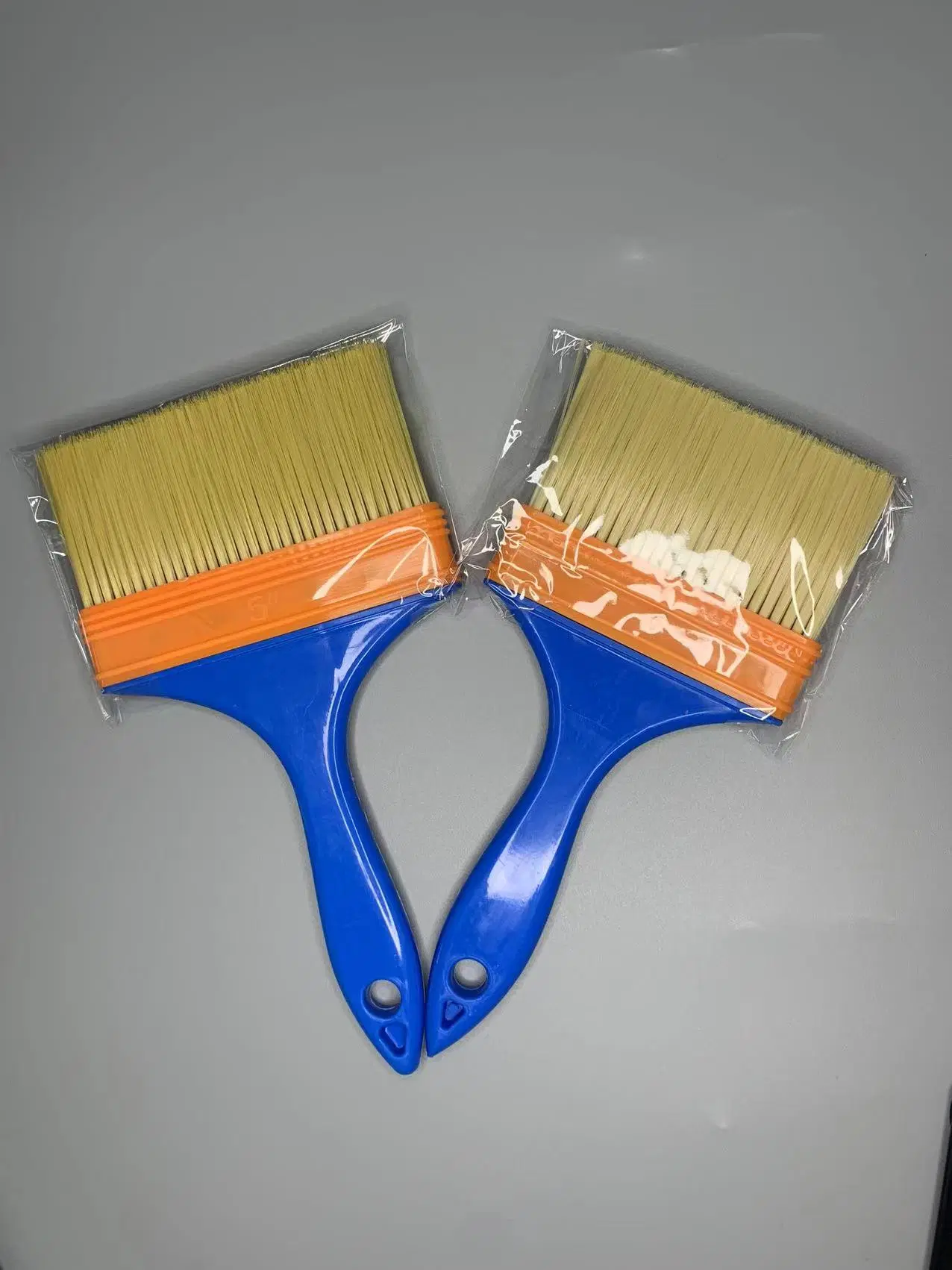 No. 01customized Blue Plastic Handle Plastic Wire Brush 3 Inch for FRP Laminating