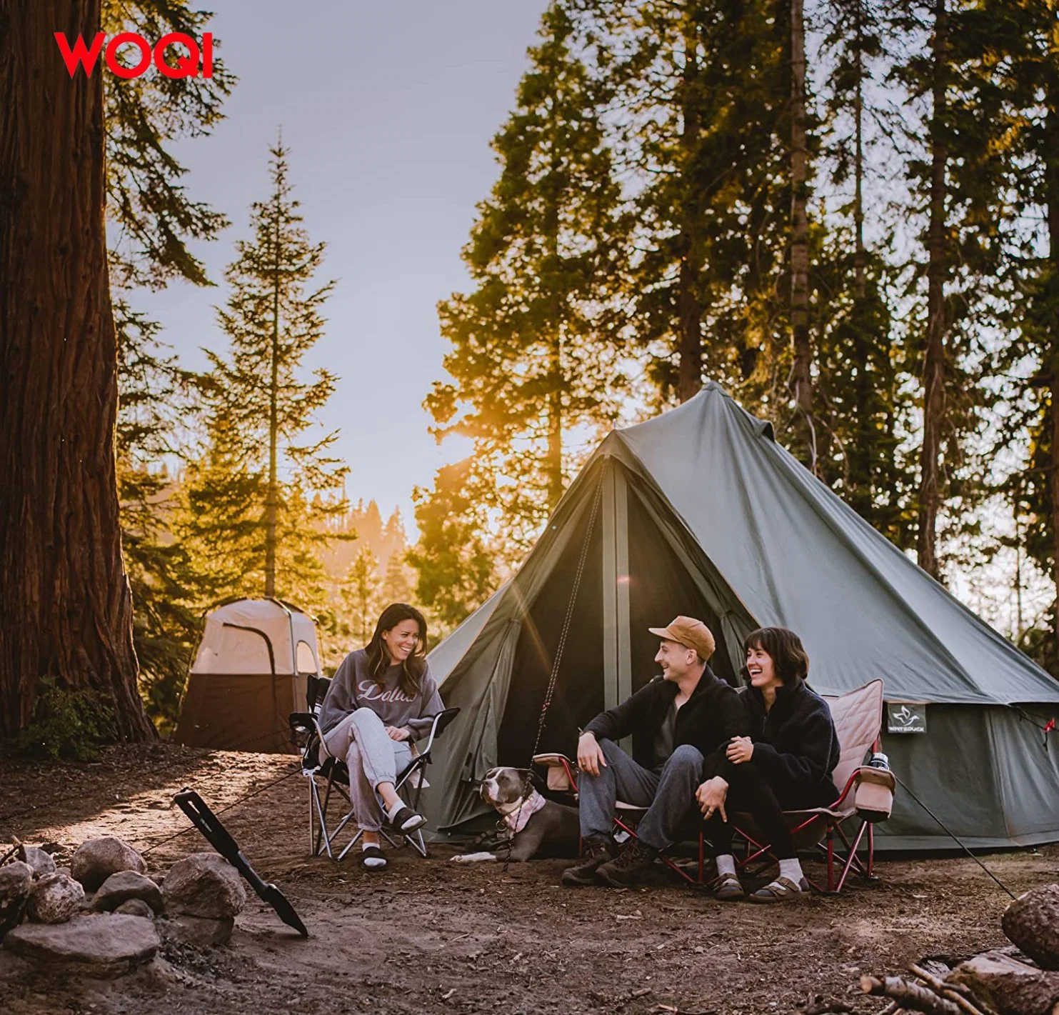 Tente de camping pyramidale pliante à double porte en toile de coton imperméable de luxe pour 8 personnes en plein air.
