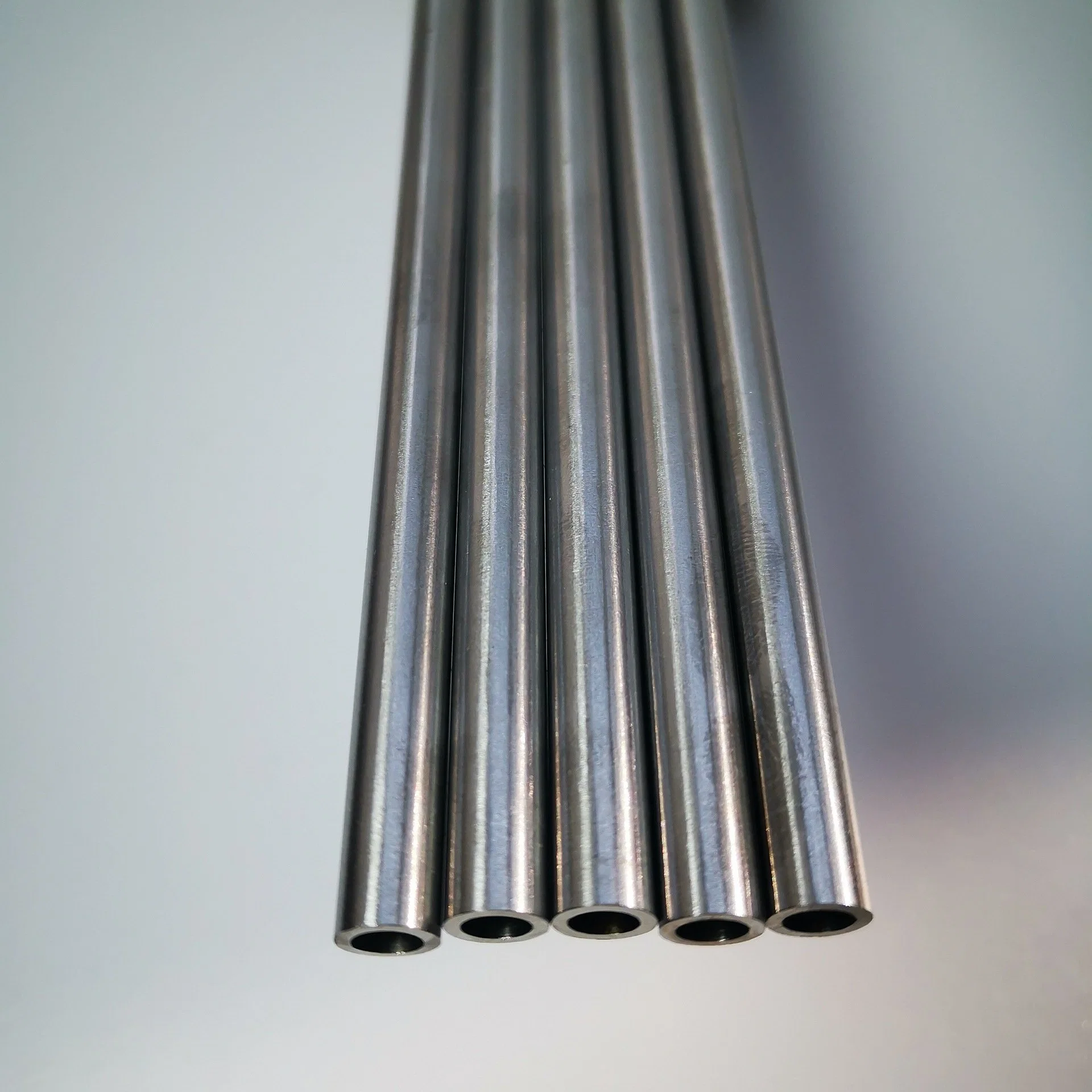 Incoloy825 Inconel 600 Nickel Alloy Seamless Pipe Tube