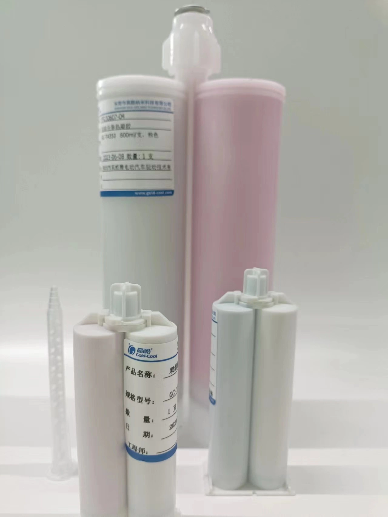 High Thermal Conductivity Organ Silicone Gel Cured in Line with The EU RoHS