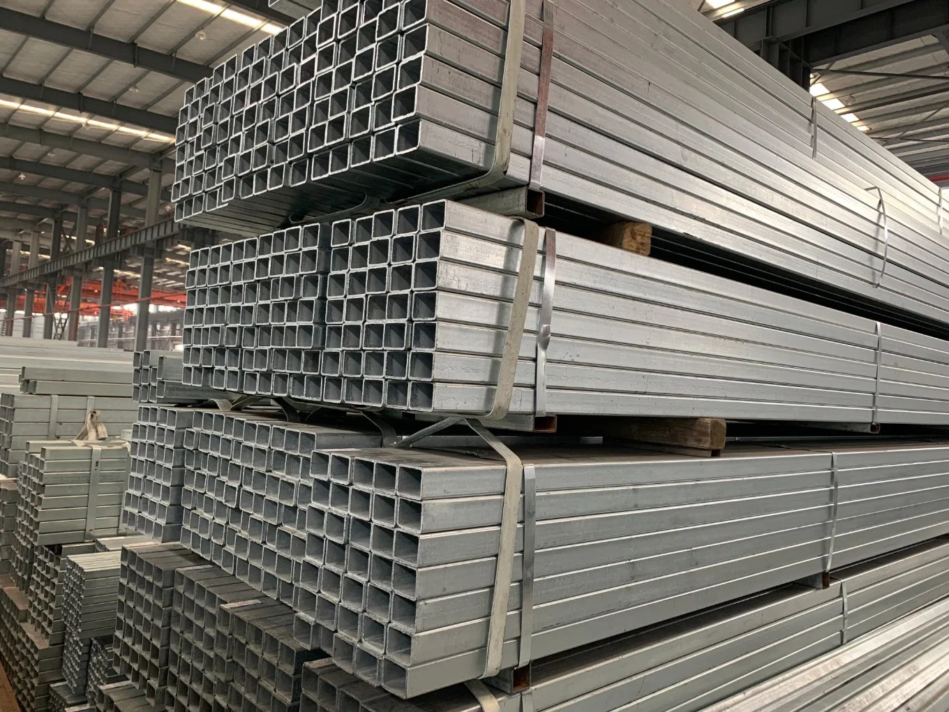 Metal Square Tube Price Square Steel Bar Tube Rectangular Tubes