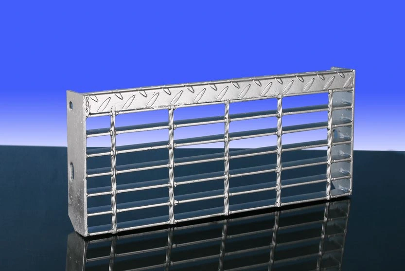 Hot-DIP Galvanized Stair Tread by Steel Grating with Good Quality