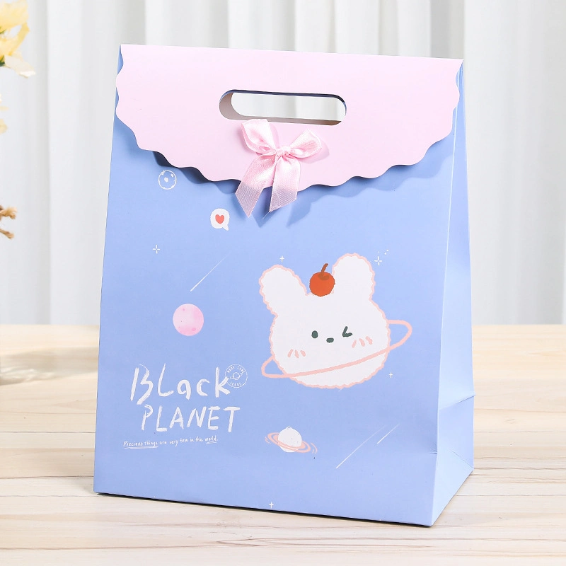 Wholesale Customised Size Lattice Form Black Kraft Paper Bags Wedding Personalised Gift Bag Packaging