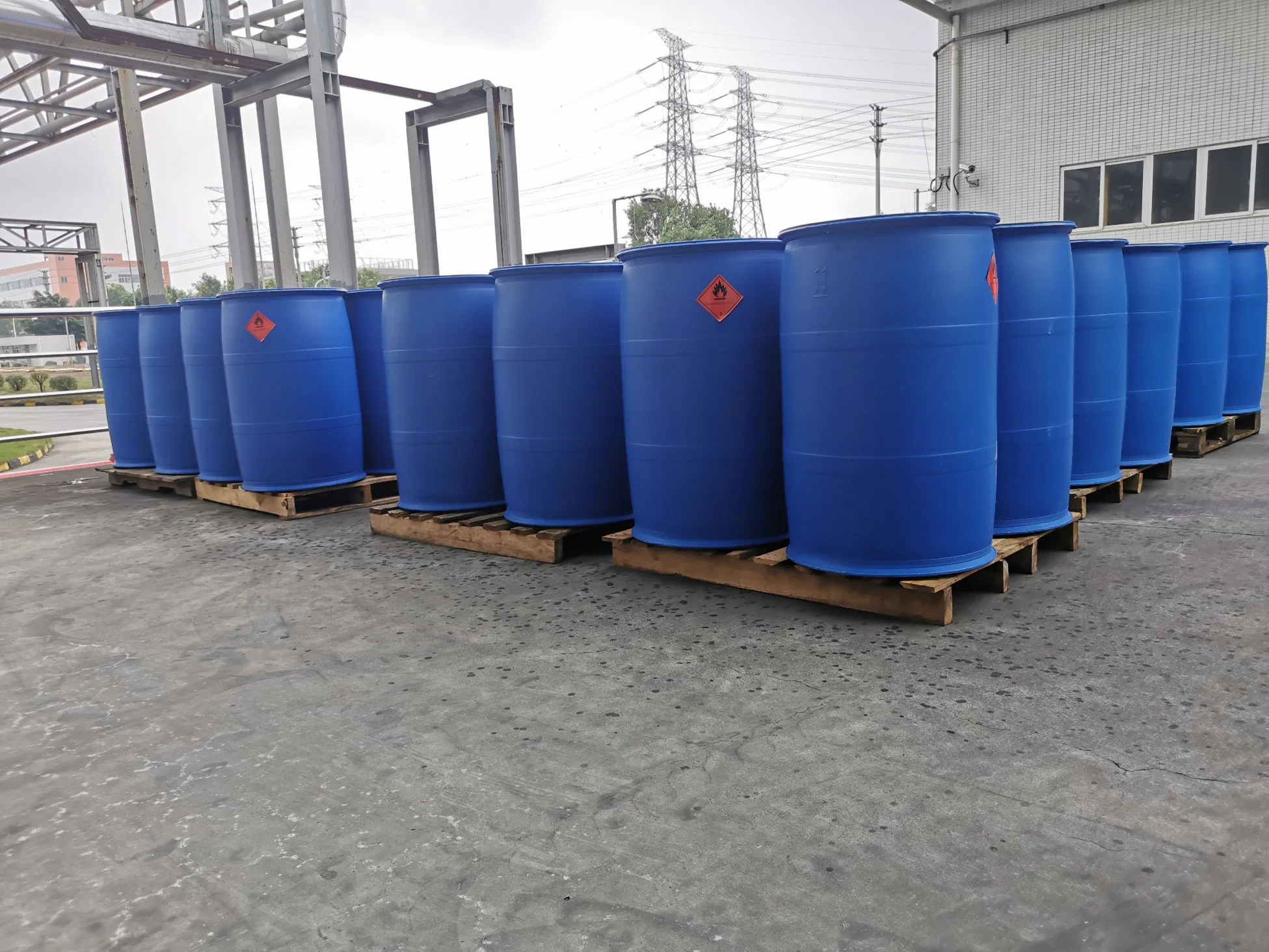 Industry Grade Competitive Price for Industry Grade Chemical CAS 108-95-2c6h6o Phenylic Phenol Carbolic Acid
