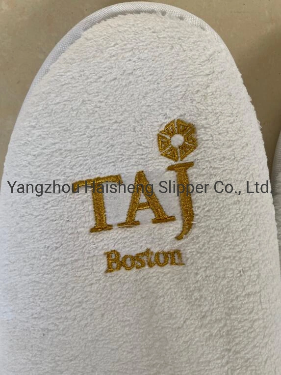 Fabricant chinois de chaussons jetables en tissu éponge velours pour hôtel.