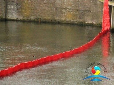 Barrière de confinement des déversements marins orange pour les eaux abritées de la rampe