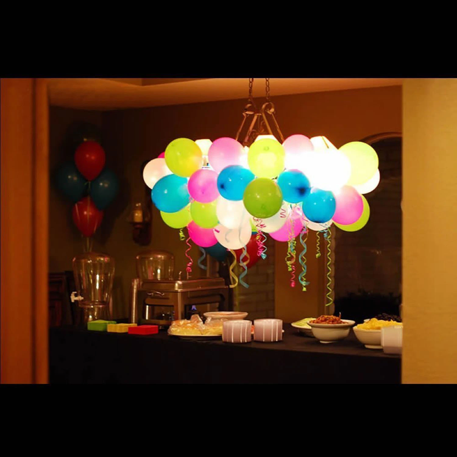 LED Light up Balloon Glow in The Dark Party Supplies