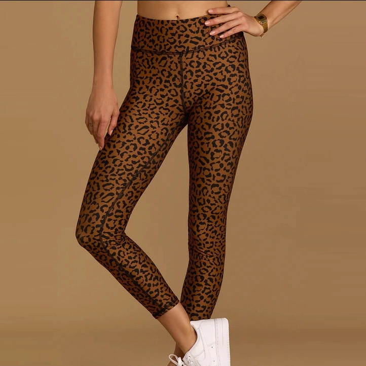 Custom Leopard Print Bulk Gym Clothing Fitness Women&prime; S Sports Apparel