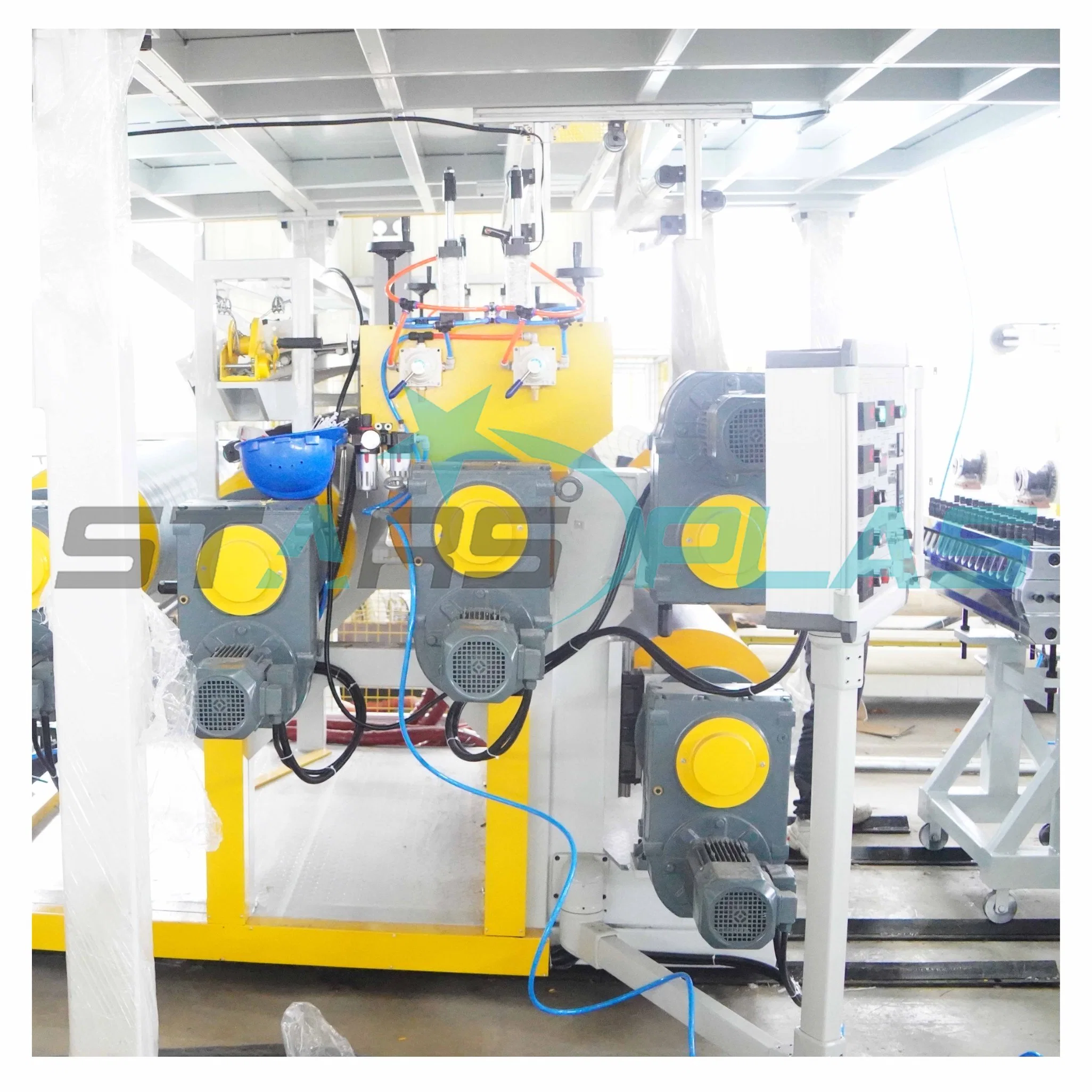 Highly Accurate Spc Flooring Good Control of Dust Material Handling System Spc Extrusion Line