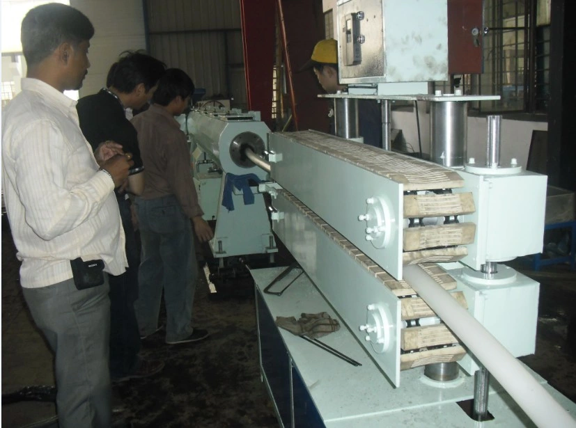 Factory Supply Plastic PPR Pipe Machine/High Quality Water Pipe Production Line Extrusion