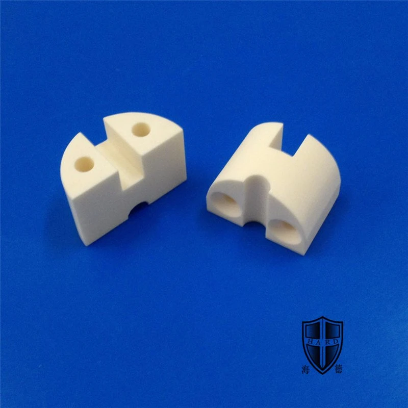 99% Alumina Ceramic Plate Corrosion Resistance Customers' Design