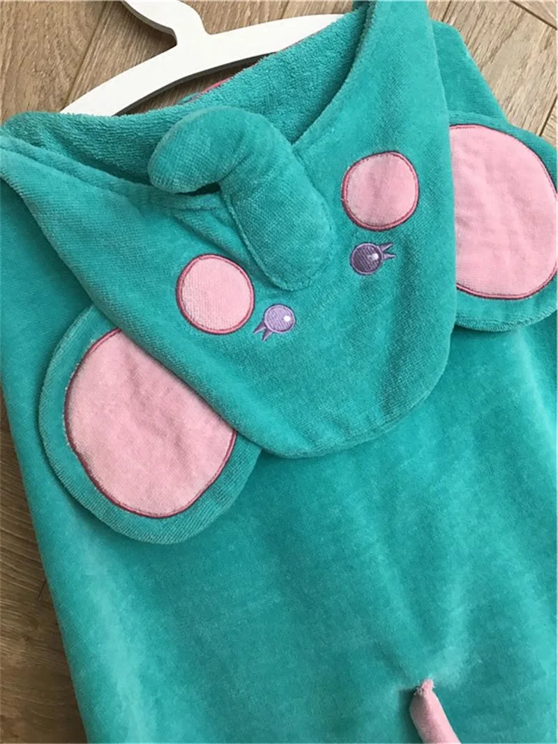 Mignon Soft le phoque à capuchon Serviette de bain pour bébés