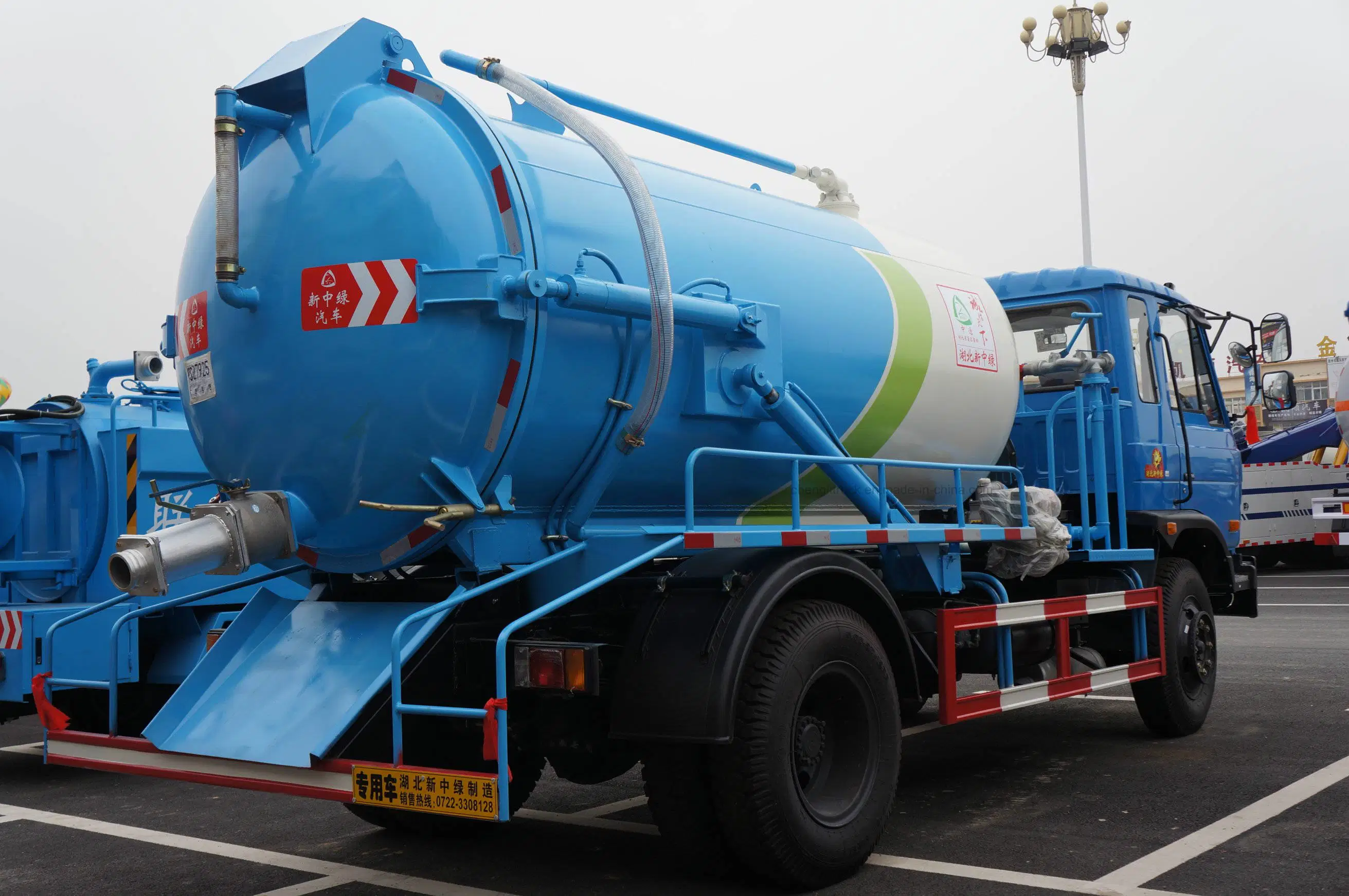 5cbm Vacuum Sewage Truck 4X2 Sewage Suction Tank Truck