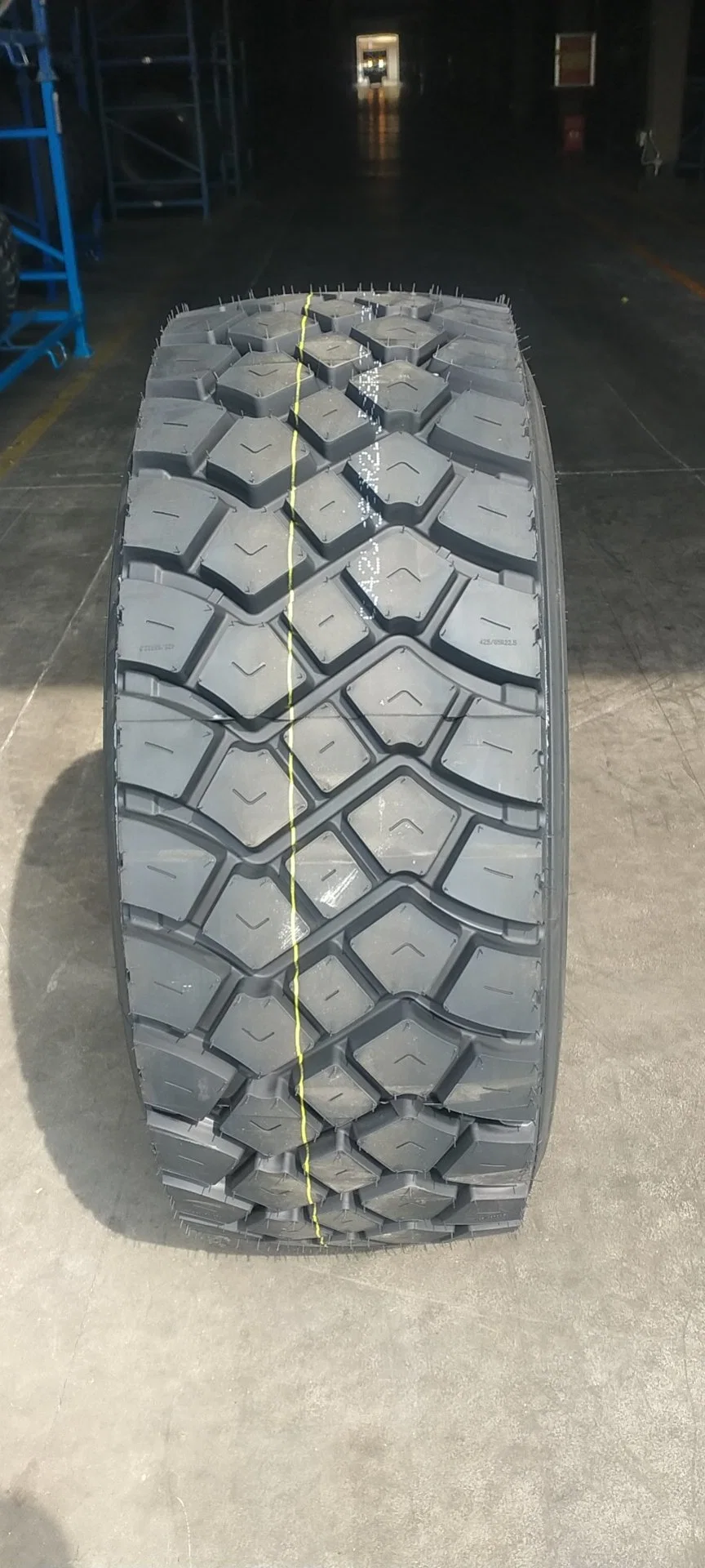 Heavy Duty pneu pour camion spécial 425/65R22.5