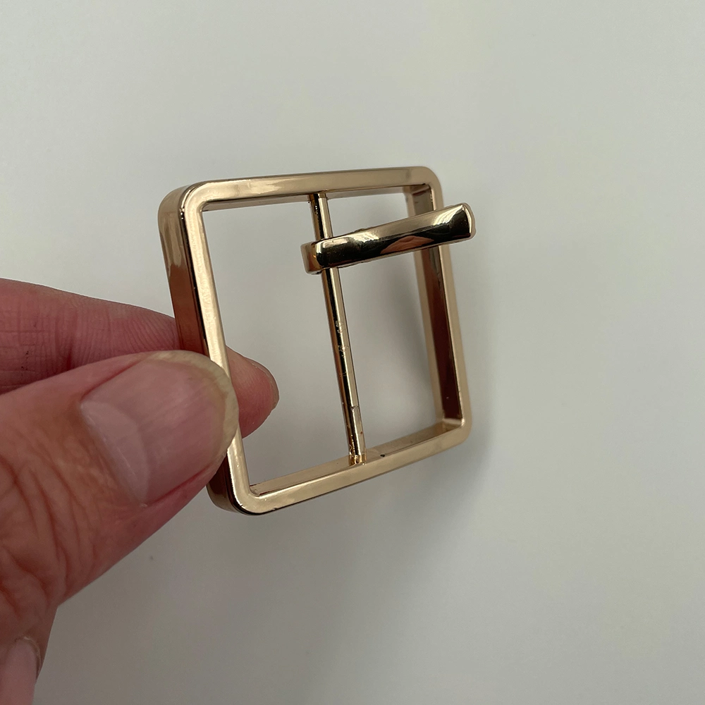 New Fashion Design Pin Buckle Stock Wholesale/Supplier Metal 35mm Belt Buckle Alloy Buckle