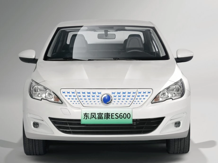 Hot Sale Cheap New Automobile Electric Car for Taxi Dongfeng Es600