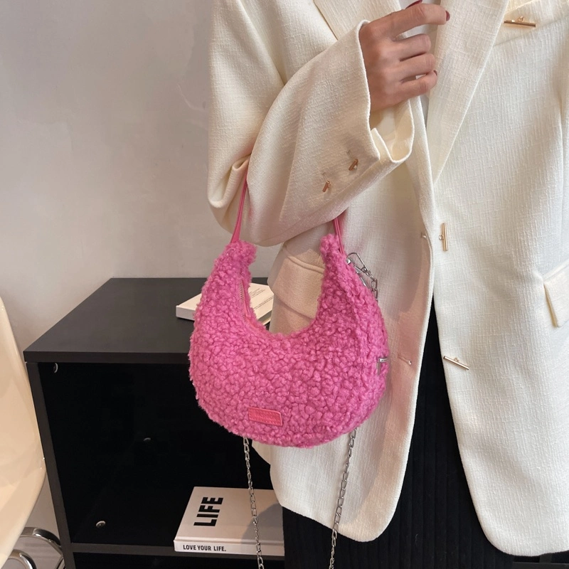 2023 in The Winter and Half -Moon, Furry Handbags, Jelly Fruity Bag Luxury Fur Bag Ladies