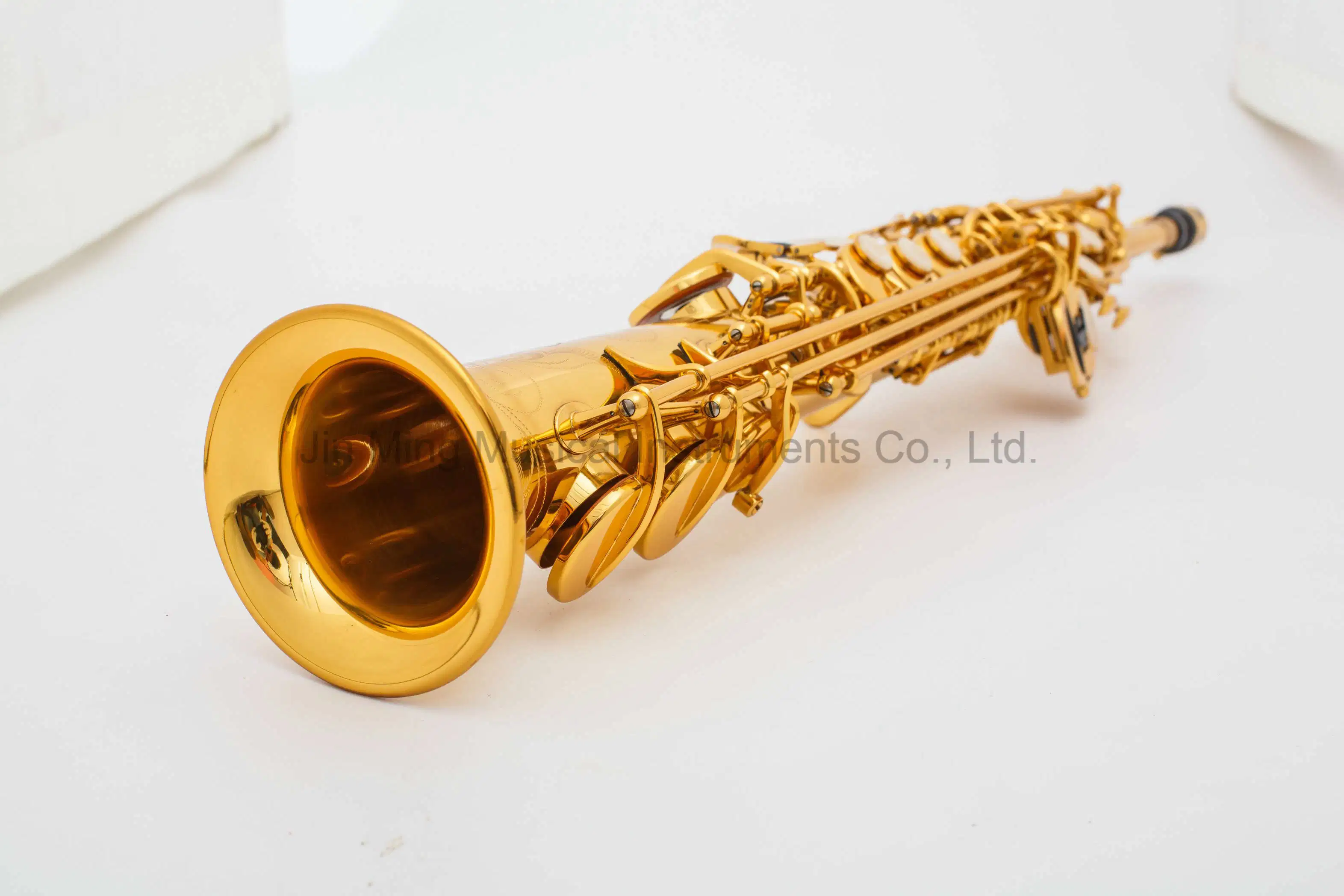 Bueno para principiantes saxo soprano recto con cuerpo de latón lacado oro OEM