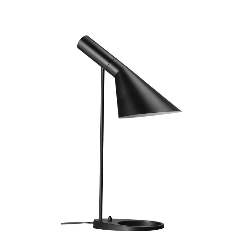 Europe Originality Style Black Decorative Desk Lamp Reading LED Table Lamp for Bedroom