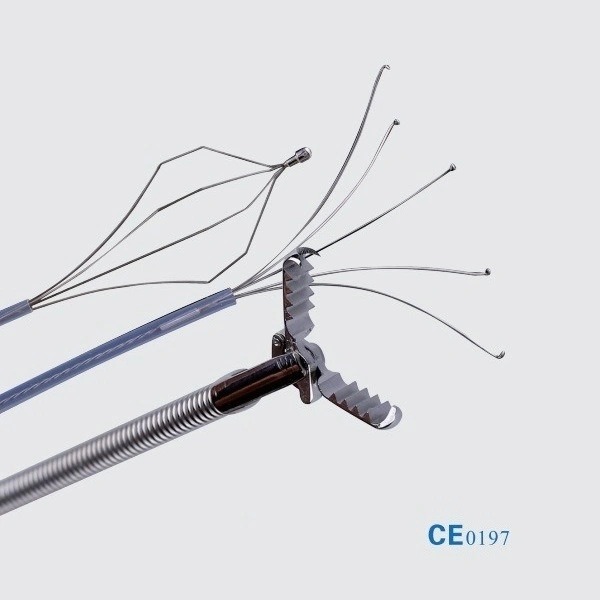 Disposable Rigid Bronchoscopy Biopsy Grasping Forceps with Triple-Teeth Design