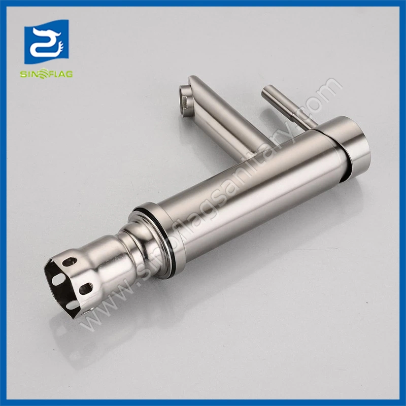 Short Cold and Hot SS304 Wash Basin Mixer Tap Faucet