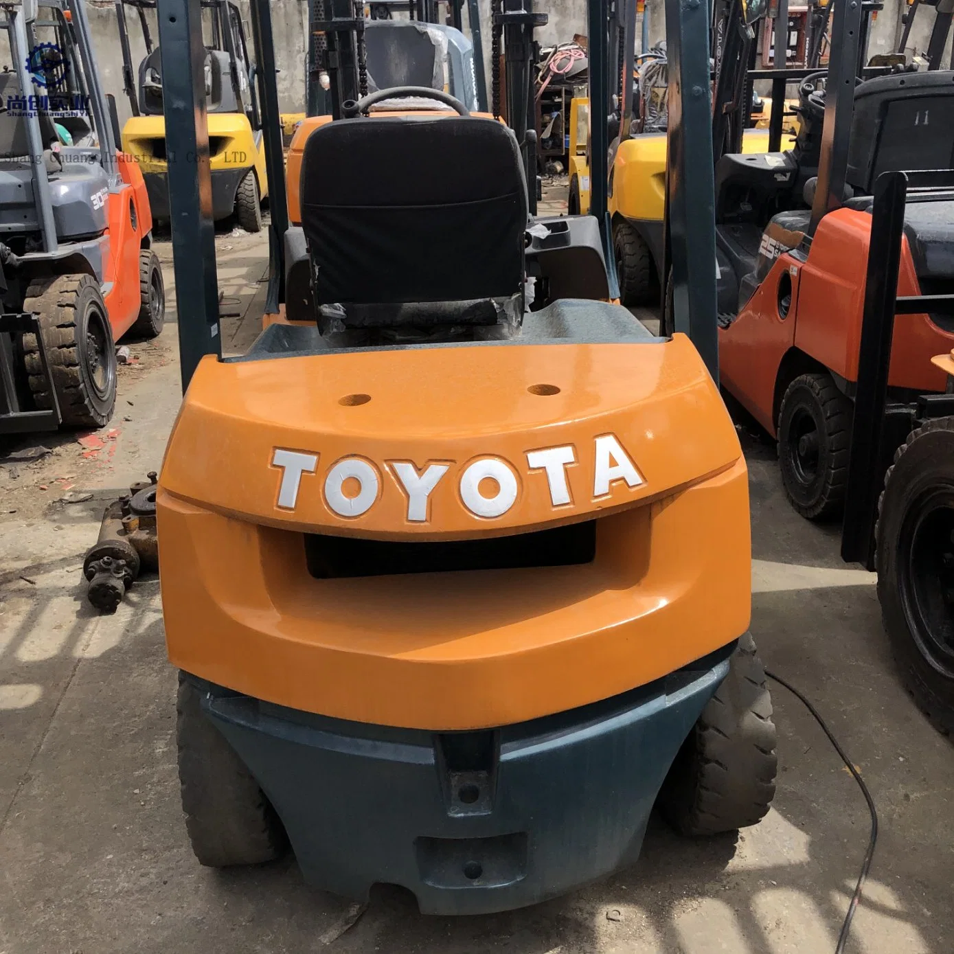 Used Toyotaa 2.5ton 7f Forklift Truck Second Hand Forklift Auto