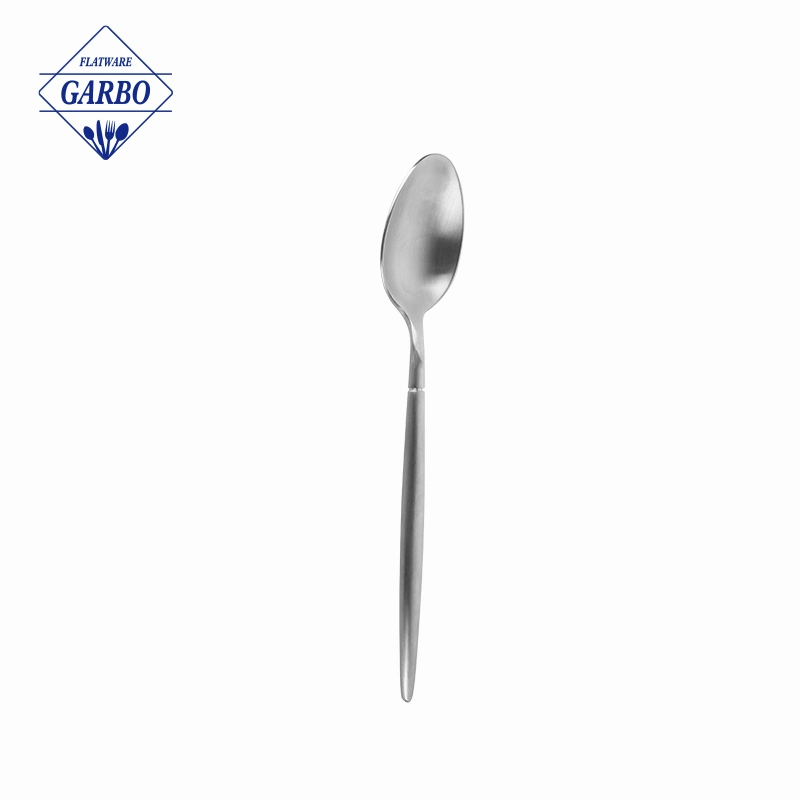 Garfo para jantar em cor dourada e-Plated colorido com pega em cor vermelha High-end Utensílios de cozinha Premium 304 18-8 aço inoxidável jantar garfo