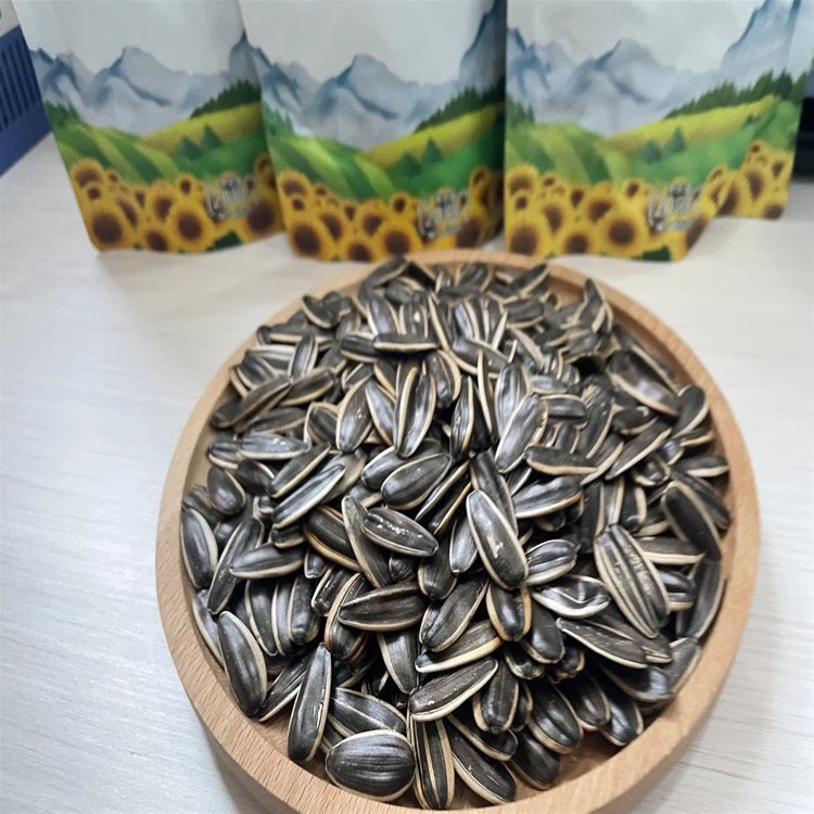 Black Sunflower Seeds Withe Stripe Nut & Kernels Snacks Roasted Sunflower Seeds Cheap Price Wholesale/Supplier